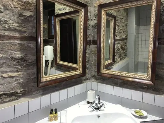 Stüdyo Süit, Şömine