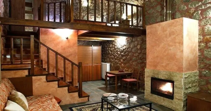 Apart Daire (Split Level with Fireplace & Spa Bath)