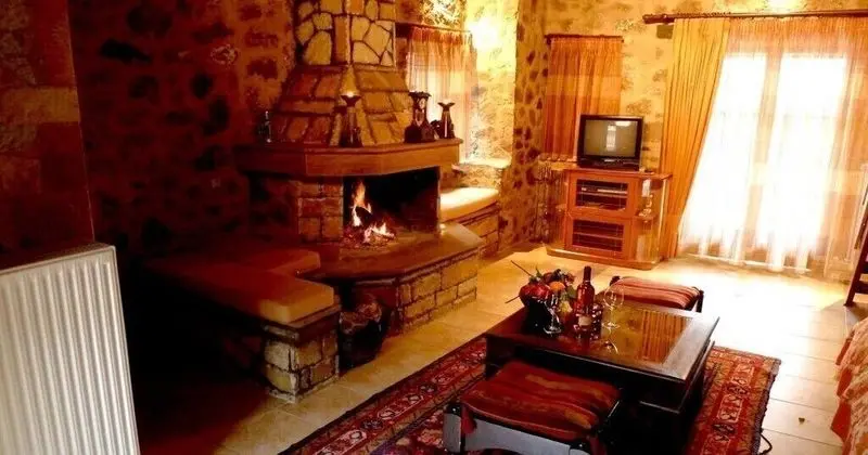 Apart Daire (Split Level with Fireplace & Spa Bath)