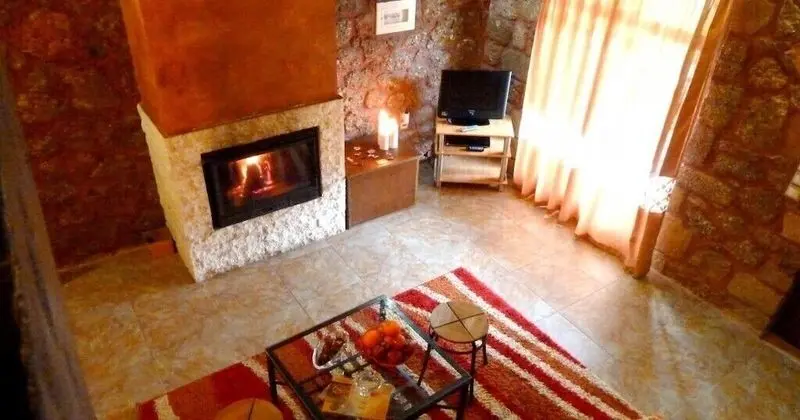 Apart Daire (Split Level with Fireplace & Spa Bath)