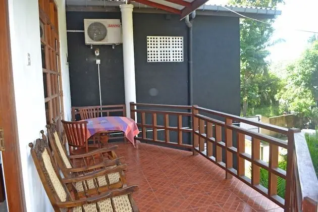 Deluxe Üç Kişilik Oda, Balkon