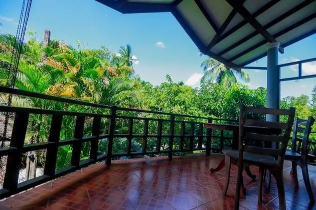 Deluxe Üç Kişilik Oda, Balkon