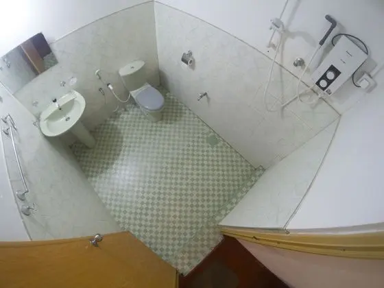 Basic Tek Büyük veya İki Ayrı Yataklı Oda