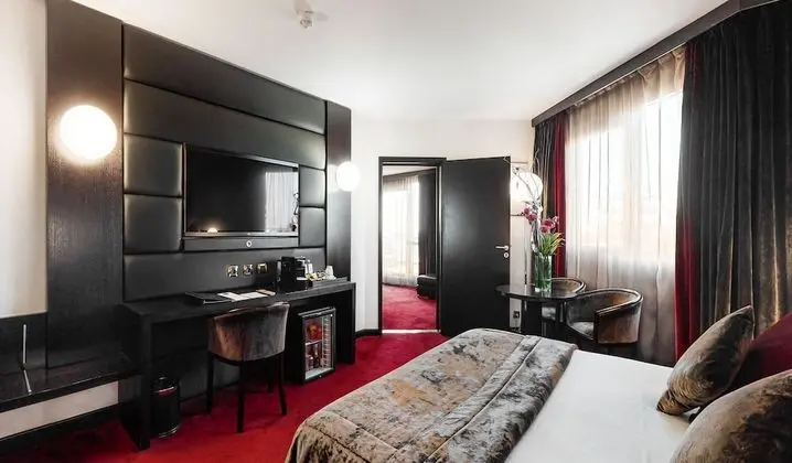 Suite