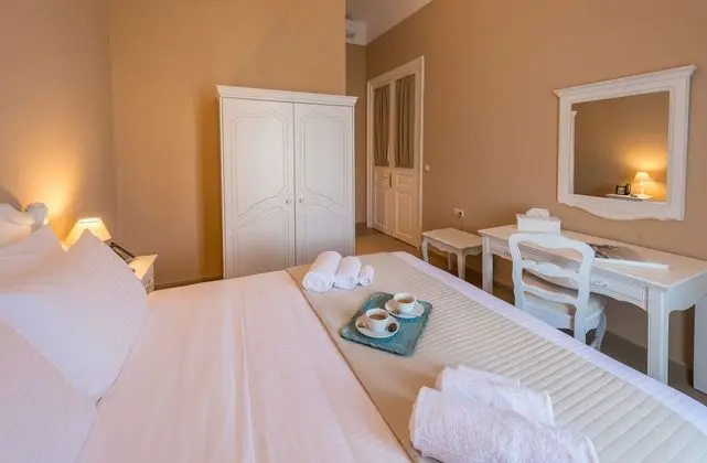 Comfort Tek Büyük Yataklı Oda, Şehir Manzaralı