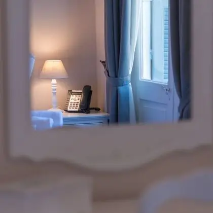 Superior Tek Büyük Yataklı Oda, Balkon, Park Manzaralı