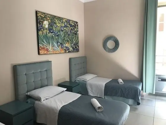 Ortak Ranzalı Oda, 4 Yatak Odası