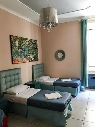Ortak Ranzalı Oda, 4 Yatak Odası