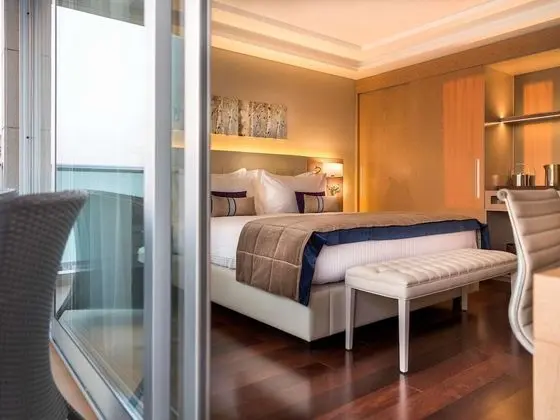 Deluxe Oda, 1 En Büyük (King) Boy Yatak, Balkon