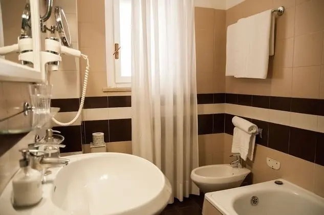 Classic Tek Büyük veya İki Ayrı Yataklı Oda, Balkon, Deniz Manzaralı