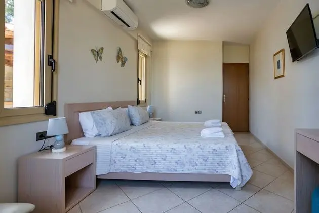 Villa, 5 Yatak Odası, Sigara İçilebilir, Şömine