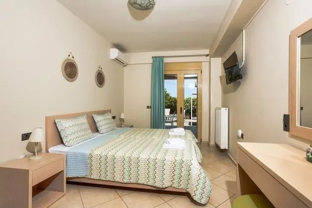 Villa, 5 Yatak Odası, Sigara İçilebilir, Şömine