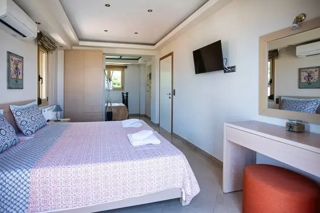 Villa, 5 Yatak Odası, Sigara İçilebilir, Şömine