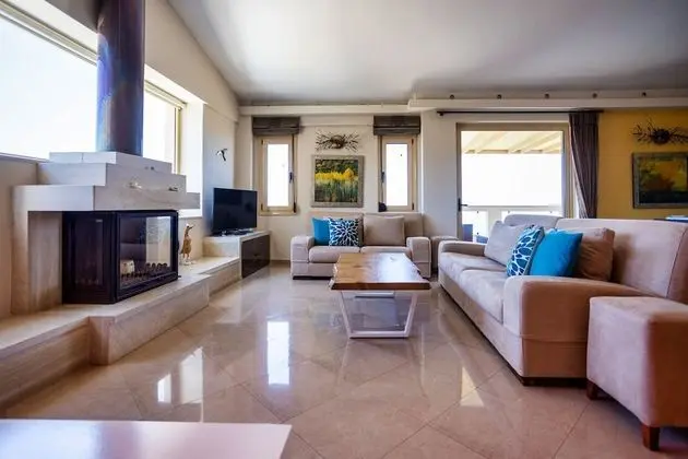 Villa, 5 Yatak Odası, Sigara İçilebilir, Şömine