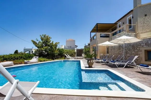 Villa, 5 Yatak Odası, Sigara İçilebilir, Şömine
