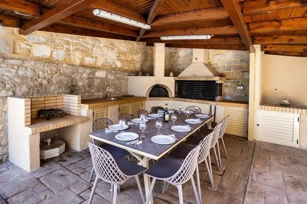 Villa, 5 Yatak Odası, Sigara İçilebilir, Şömine