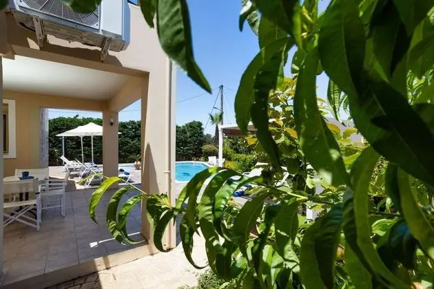 Villa, 5 Yatak Odası, Sigara İçilebilir, Şömine