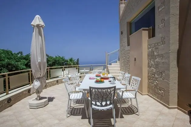 Villa, 5 Yatak Odası, Sigara İçilebilir, Şömine