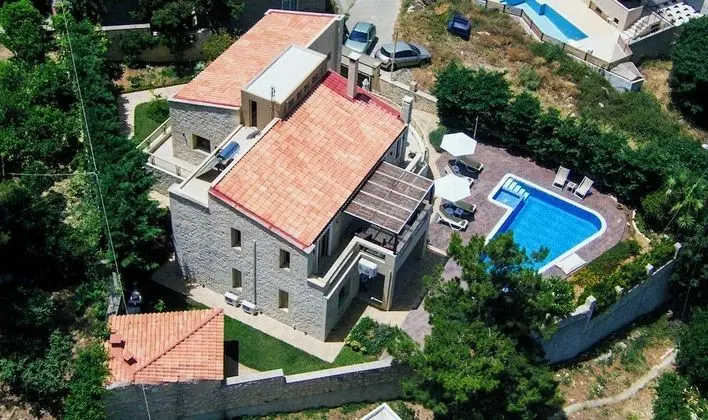 Villa, 5 Yatak Odası, Sigara İçilebilir, Şömine