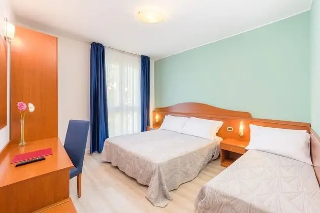 Standard Üç Kişilik Oda