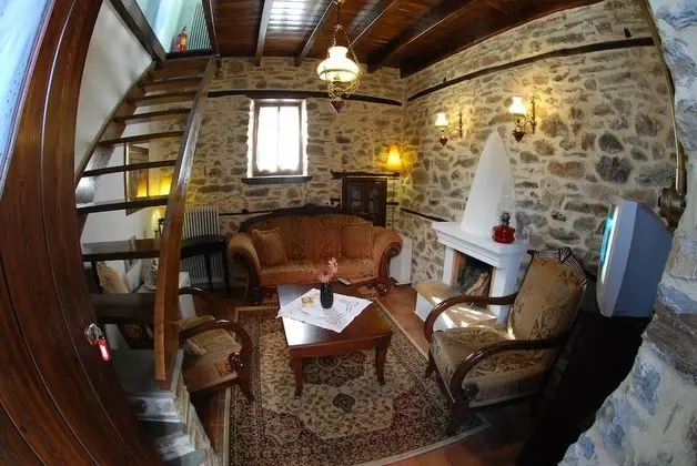 Traditional Süit, 1 Çift Kişilik Yatak, Jakuzi, Dağ Yamacı