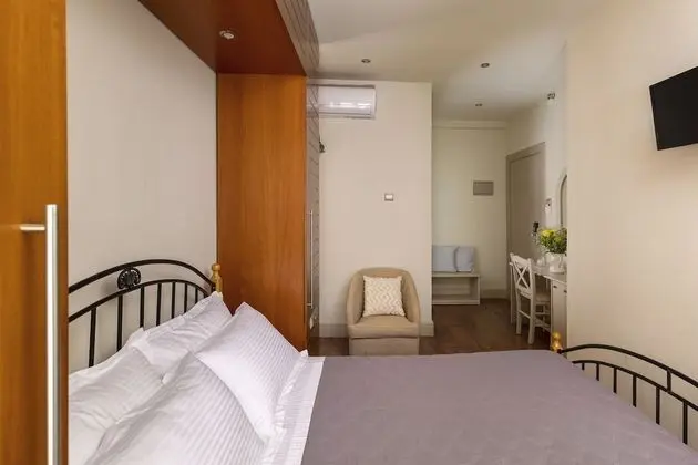 Tek Büyük veya İki Ayrı Yataklı Oda