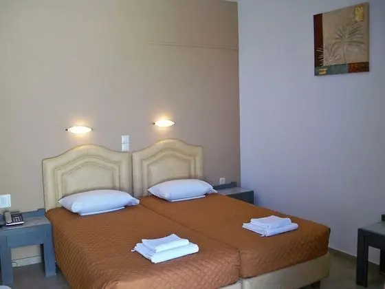 Üç Kişilik Oda (2 adults + children)