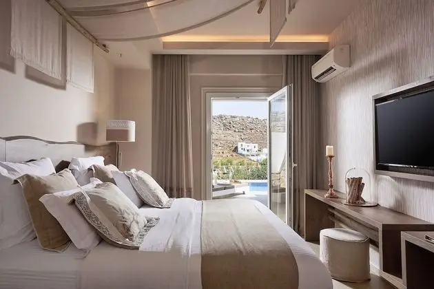 Luxury Tek Büyük Yataklı Oda, Kişiye Özel Havuzlu