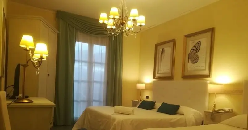 Superior Tek Büyük Yataklı Oda, Balkon