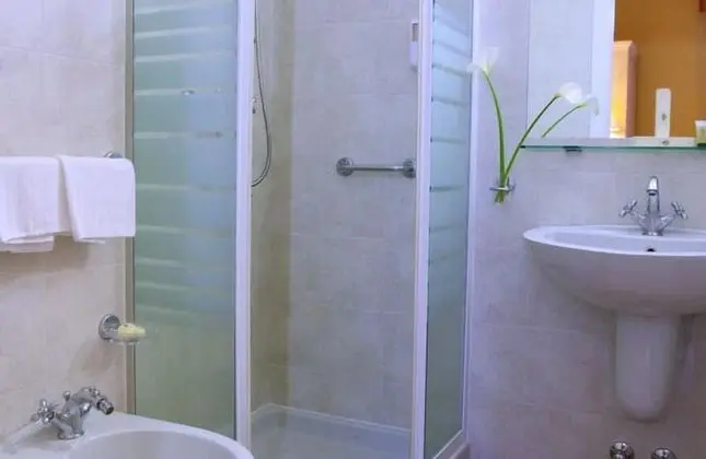 Tek Büyük veya İki Ayrı Yataklı Oda