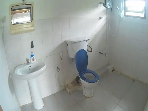 Basic Tek Büyük Yataklı Oda