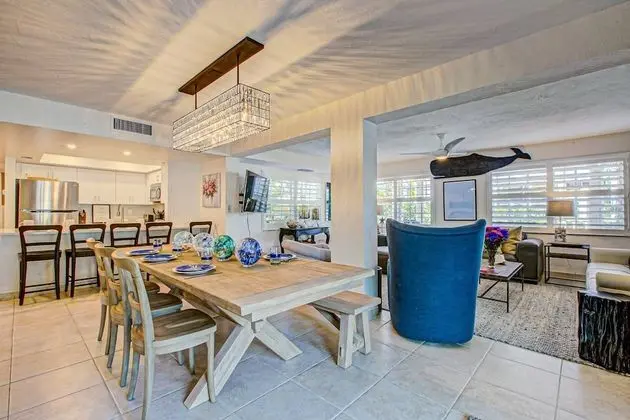 Daire (Palm Bay Club Bayside Closest to Gulf)