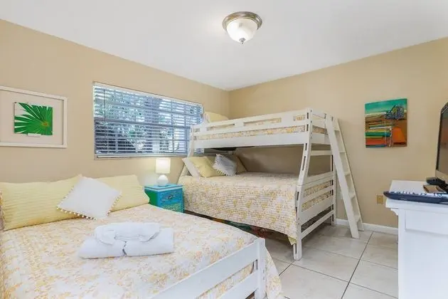 Daire (Palm Bay Club - Bayside)