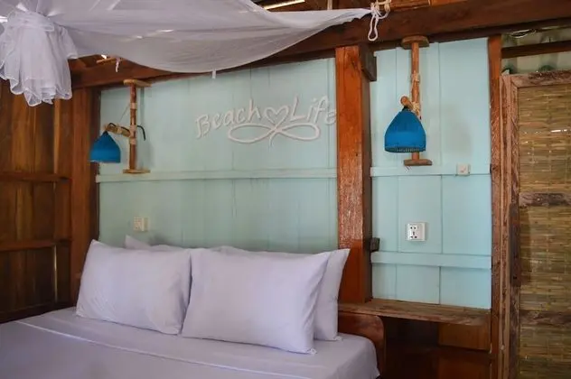 Front Beach Bungalow