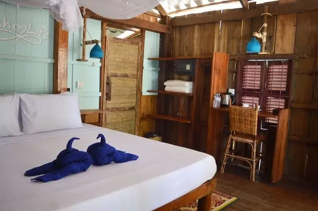 Front Beach Bungalow