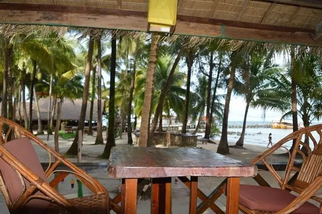 Front Beach Bungalow