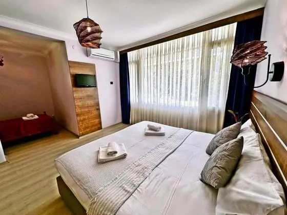 Deluxe 4 Kişilik Oda