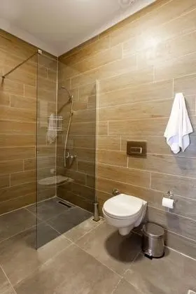 Deluxe 4 Kişilik Oda