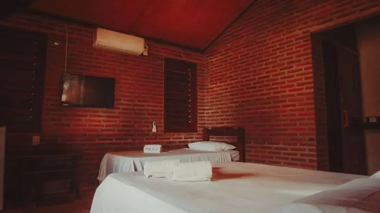 Exclusive Tek Büyük Yataklı Oda