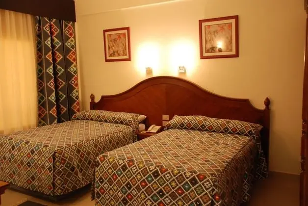 Standard Oda, Havuz Manzaralı