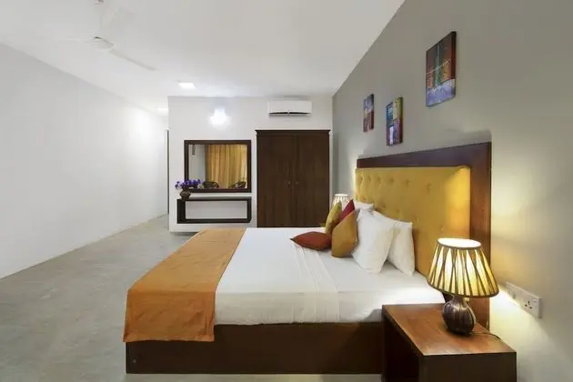 Deluxe Tek Büyük Yataklı Oda, 1 Çift Kişilik Yatak, Balkon, Bahçeli