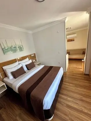 Balkonlu Aile Standard Odası