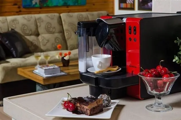 Deluxe Stüdyo, 1 Yatak Odası, Sıcak Su Havuzu, Plaj Manzaralı
