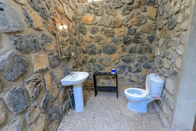Traditional Bungalov, Göl Manzaralı