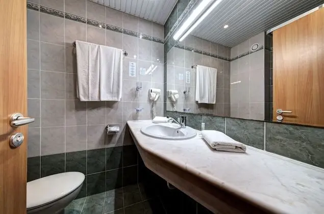 Double Family Room, Park View (Free Beach Package)