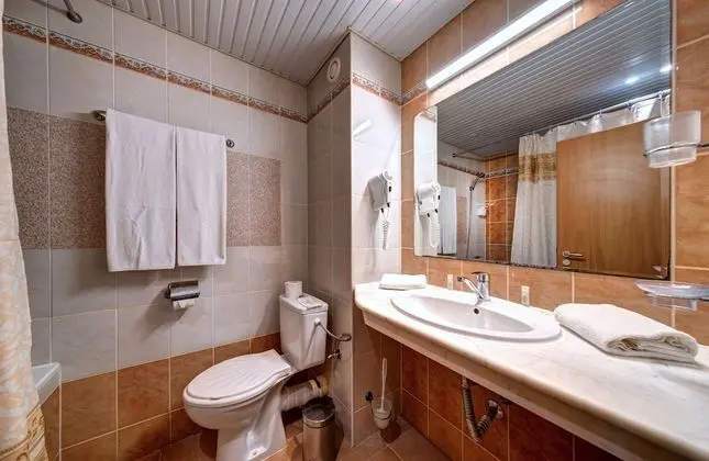 Triple Room, Sea View (Free Beach Package)
