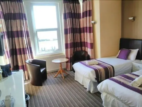 İki Ayrı Yataklı Oda