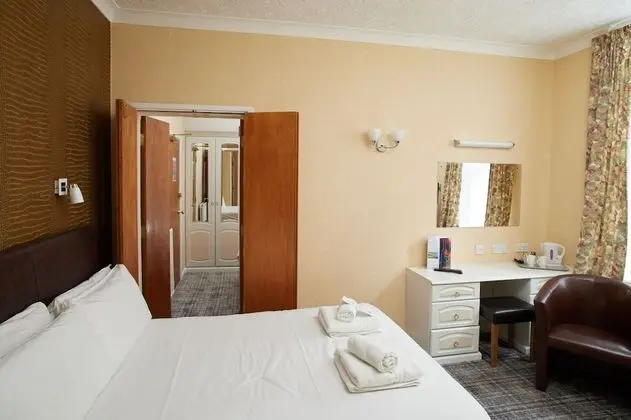 Tek Büyük Yataklı Oda