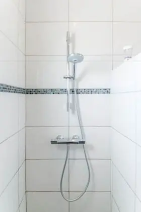 Comfort Apart Daire, 2 Yatak Odası, Havuz Manzaralı, Havuz Kenarı