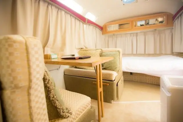 Oda (Standard Airstream for 2 Guests)